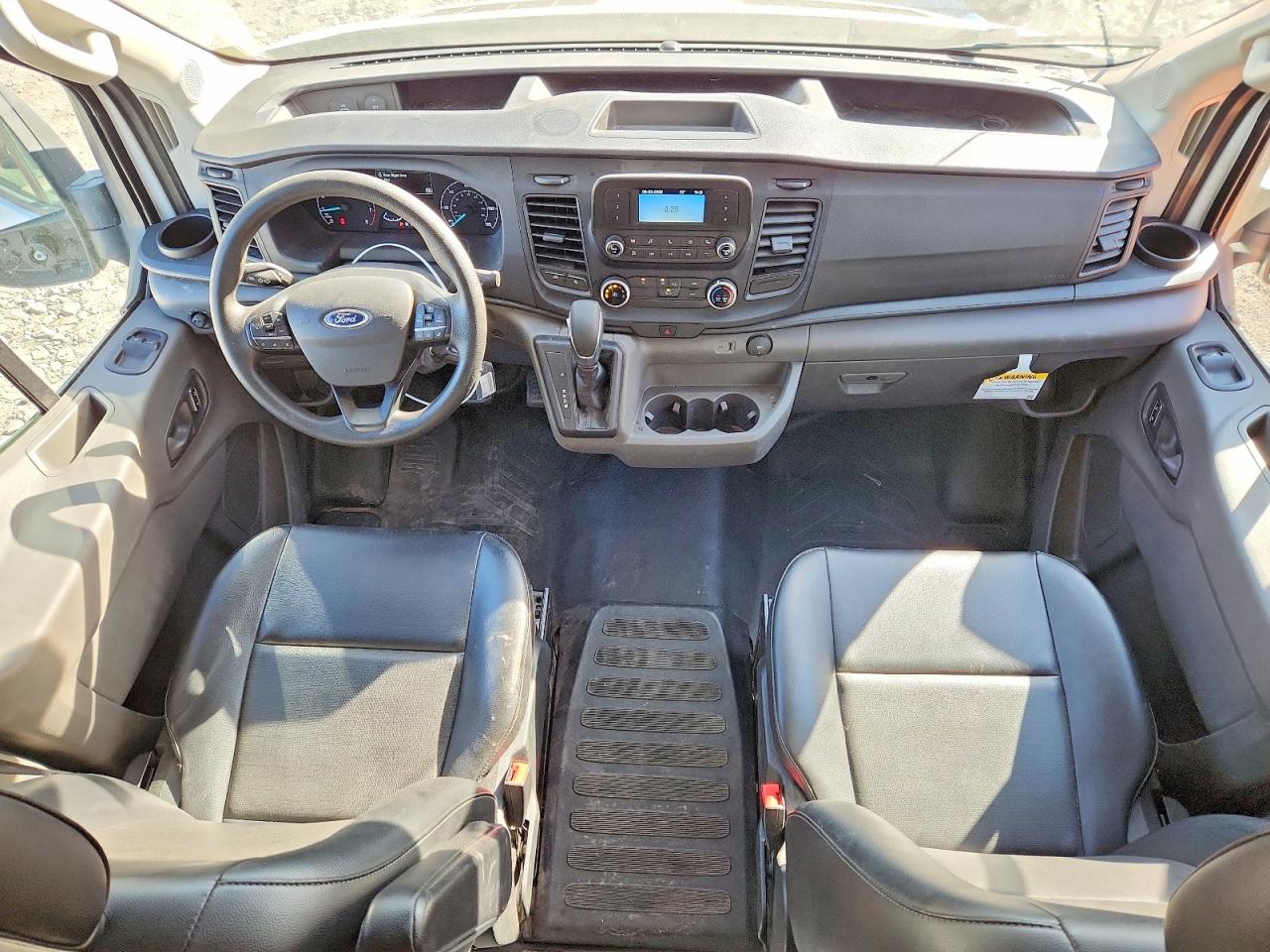 Ford Transit T-250