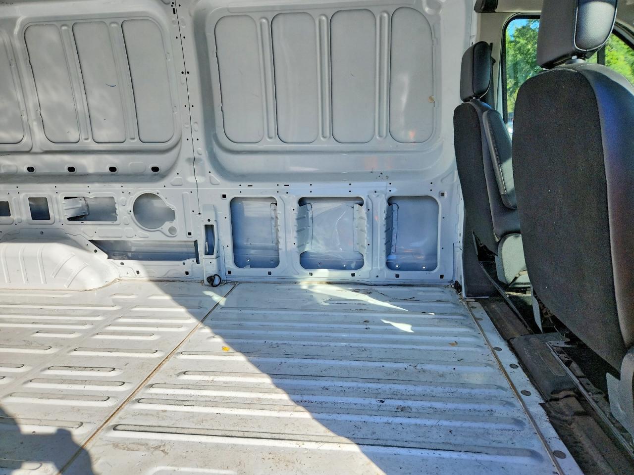 Ford Transit T-250