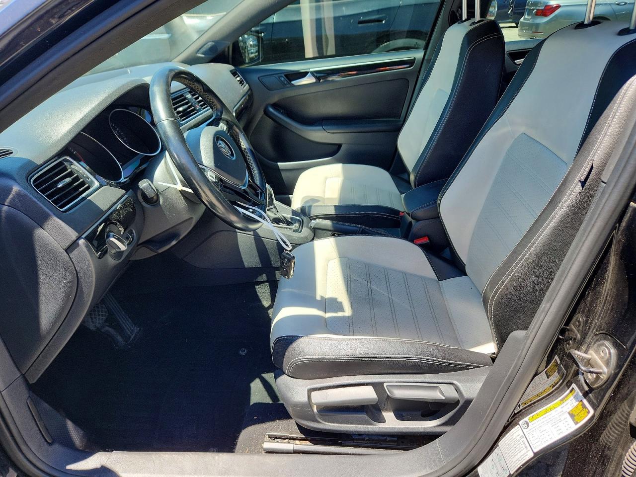 Volkswagen Jetta Se