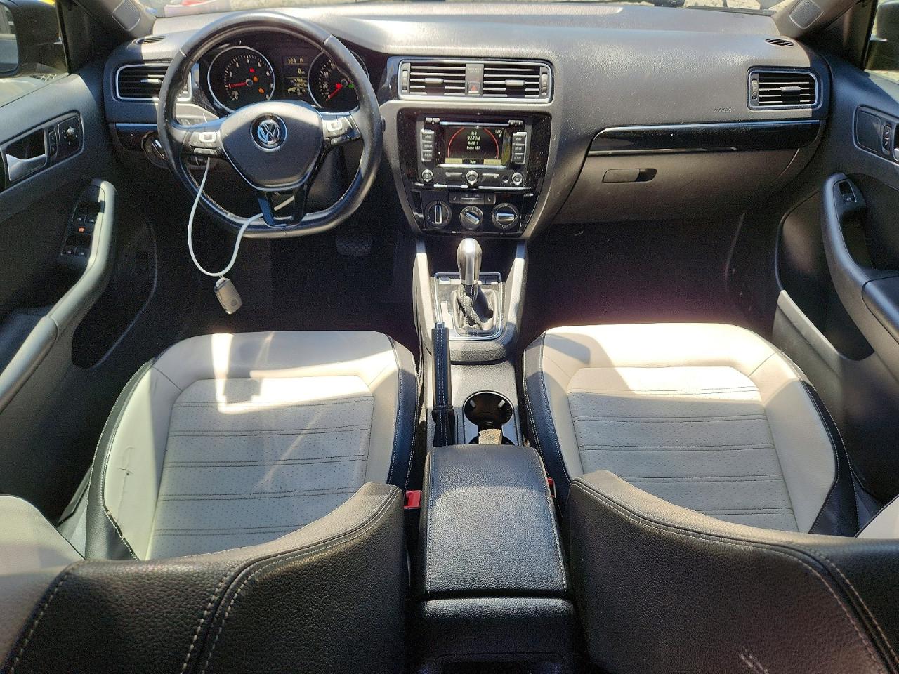 Volkswagen Jetta Se