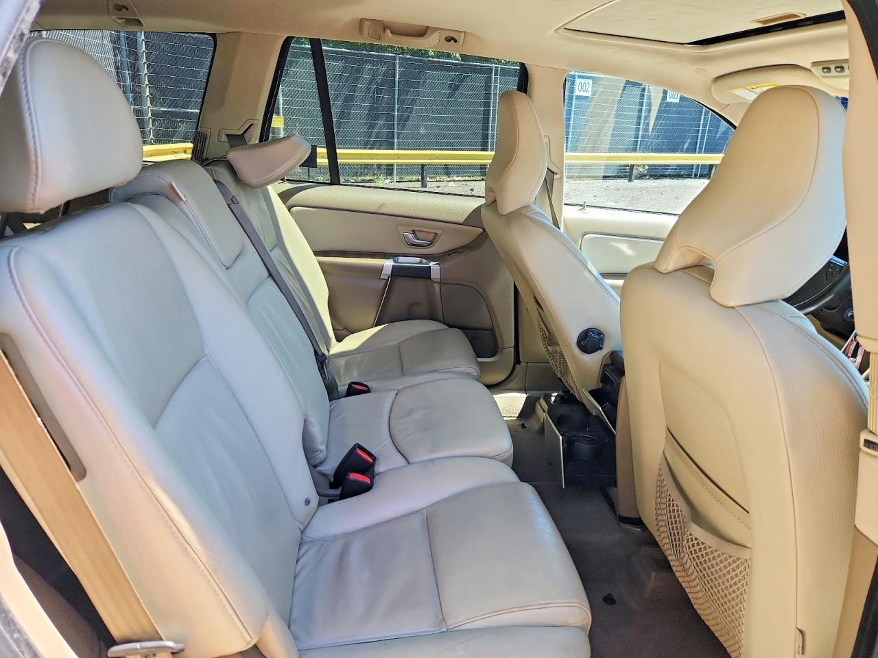 Volvo XC90 3.2