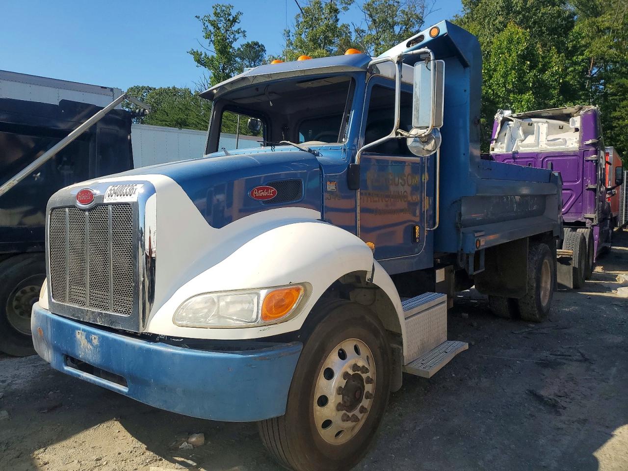Peterbilt 330