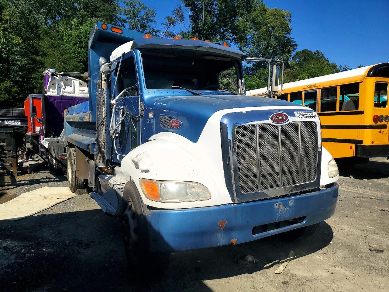 Peterbilt 330
