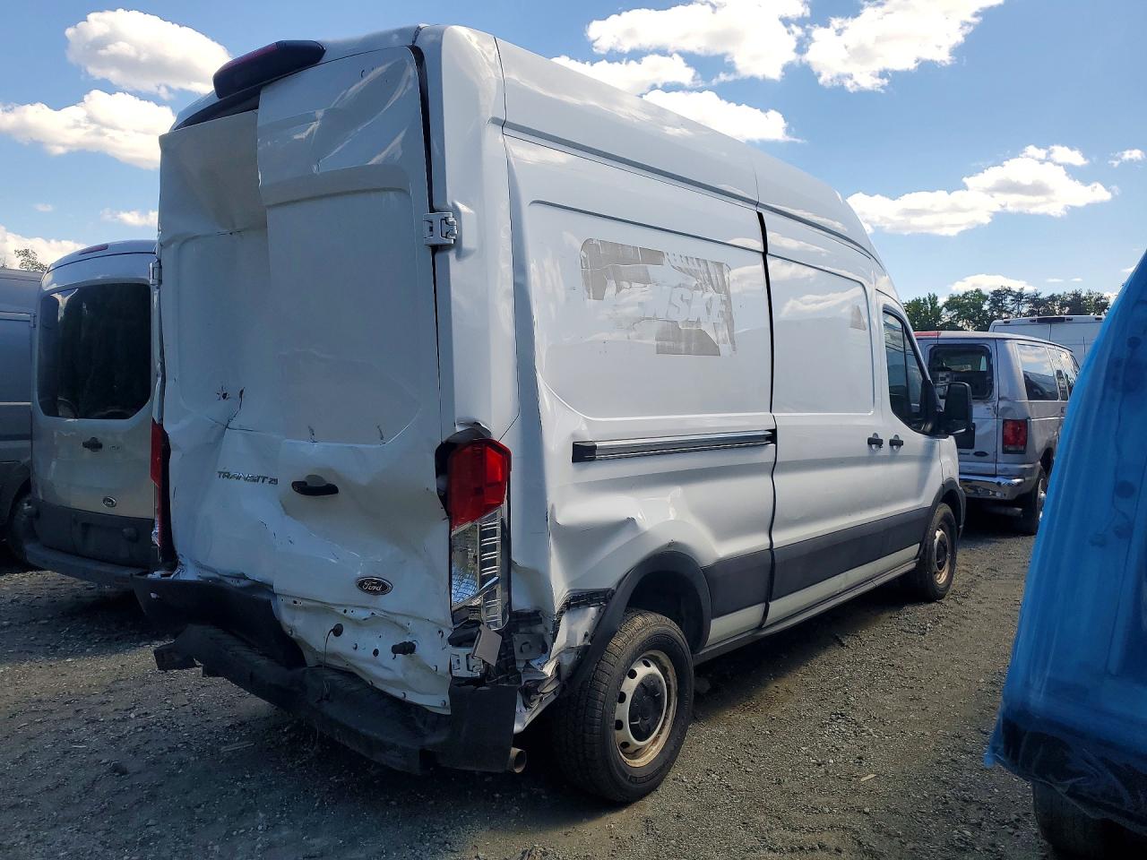 Ford Transit T-250