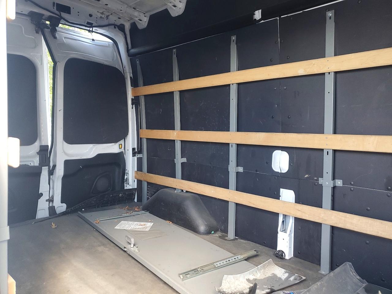 Ford Transit T-250