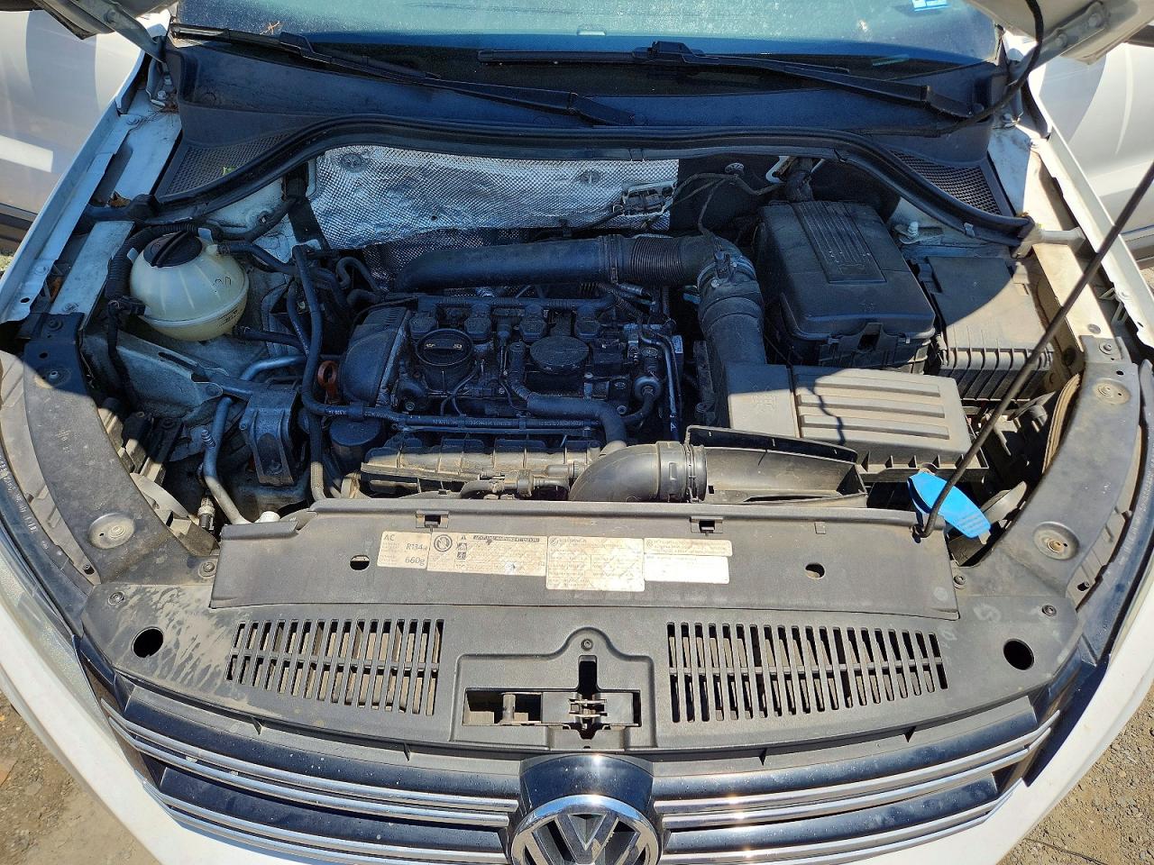 Volkswagen Tiguan S