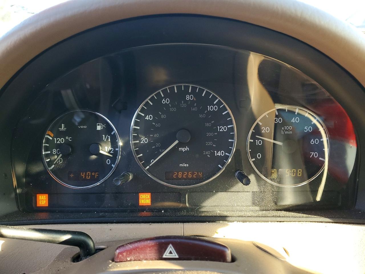 Mercedes-Benz M-Class 500