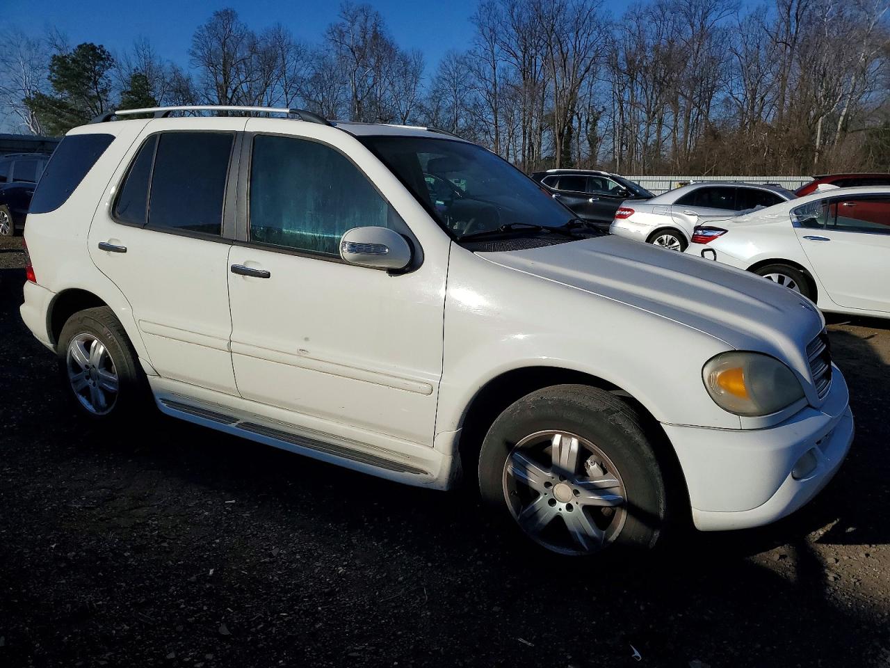 Mercedes-Benz M-Class 500