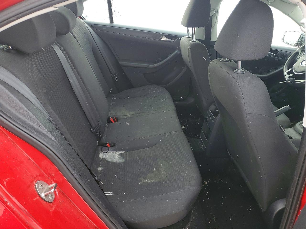 Volkswagen Jetta Base