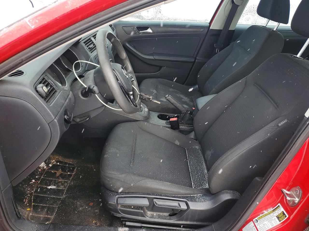 Volkswagen Jetta Base