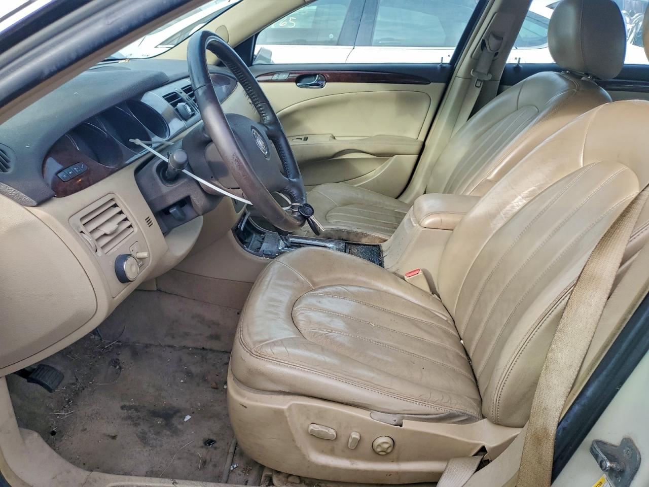 Buick Lucerne