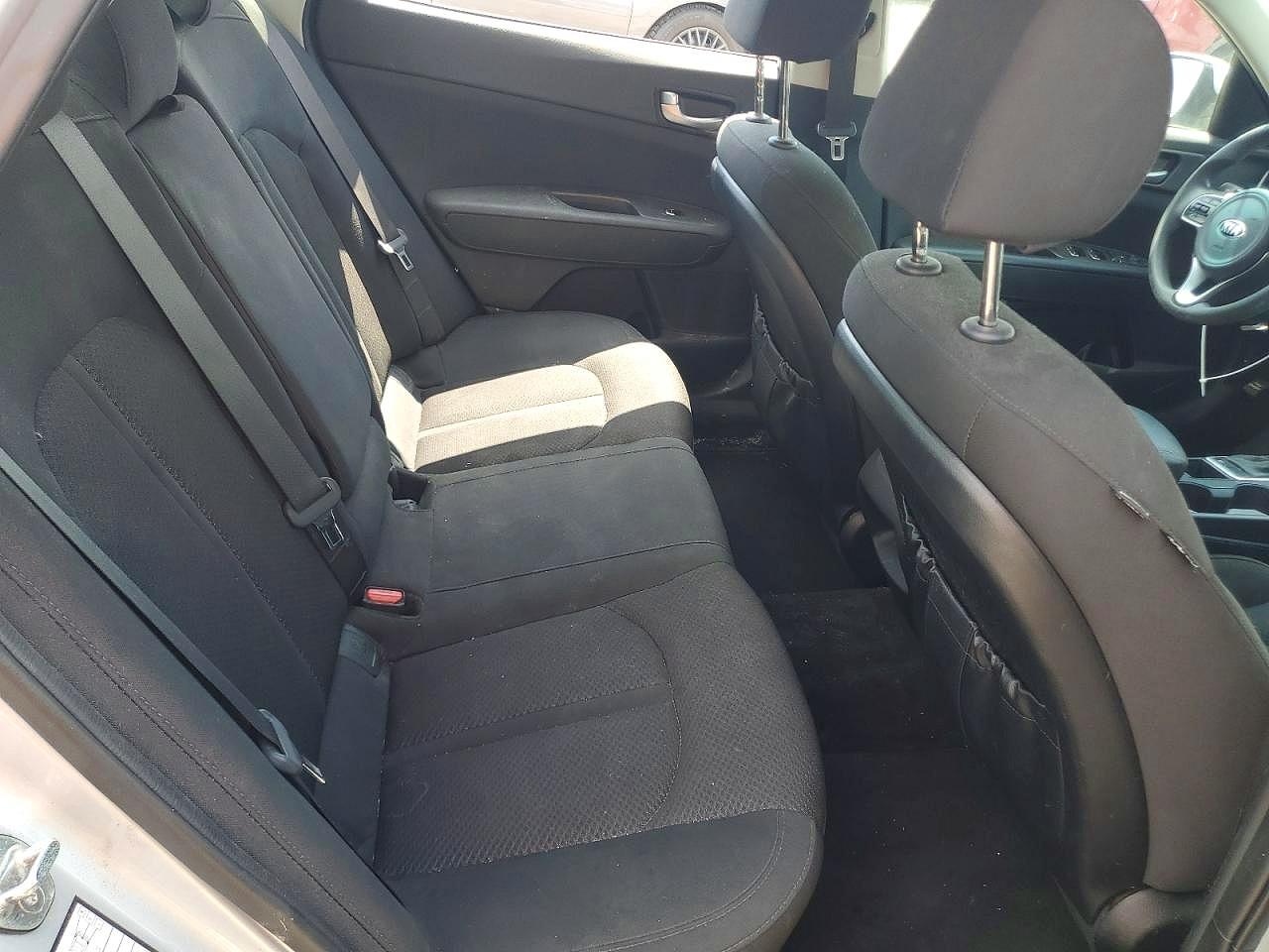 Kia Optima Lx