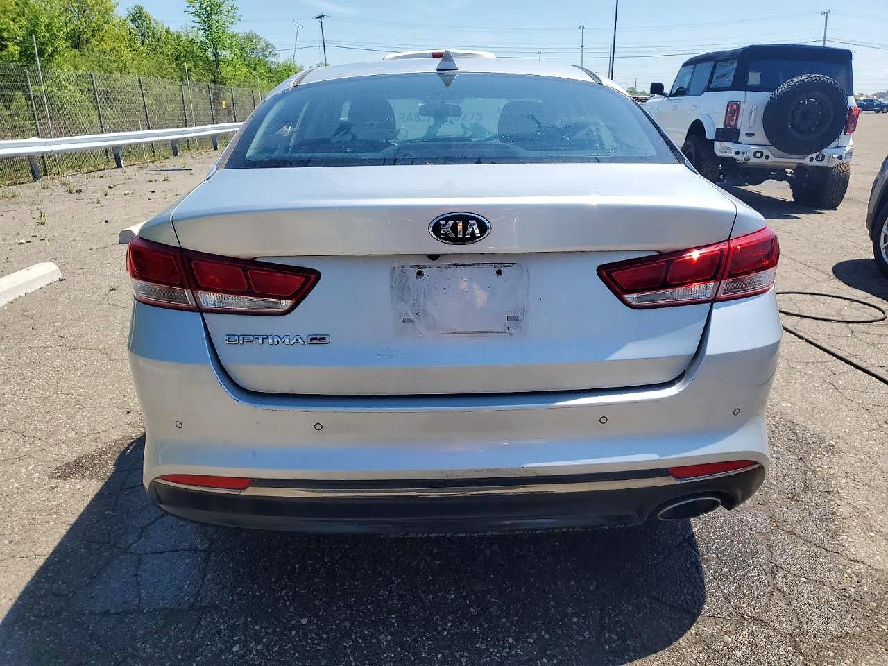 Kia Optima Lx