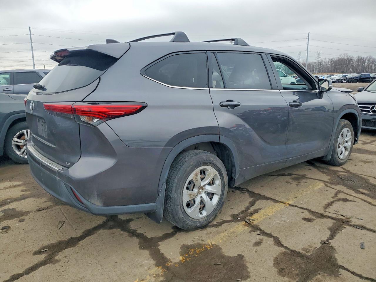 Toyota Highlander Le