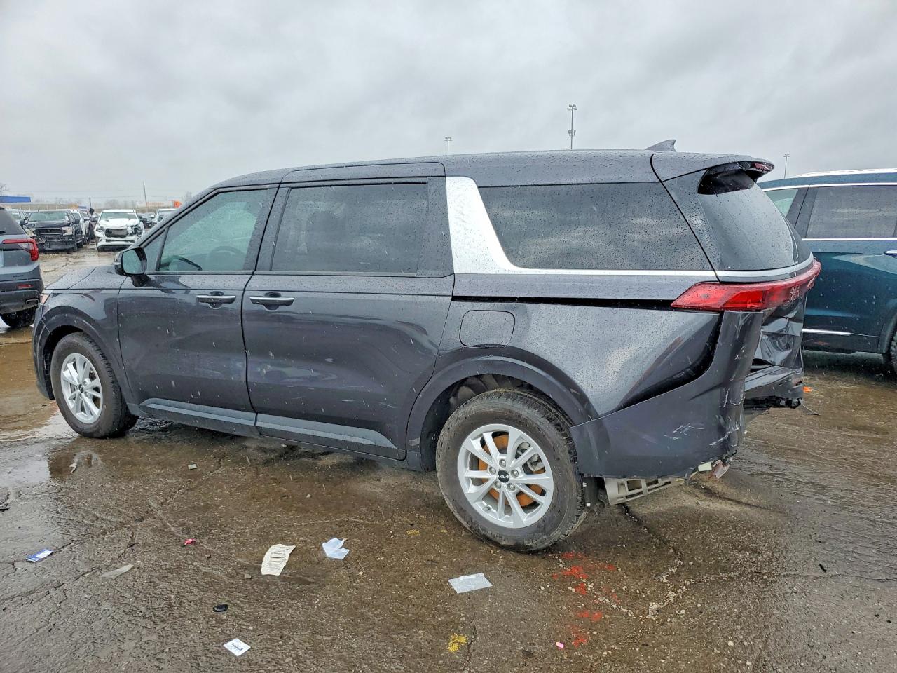 Kia Carnival Lx