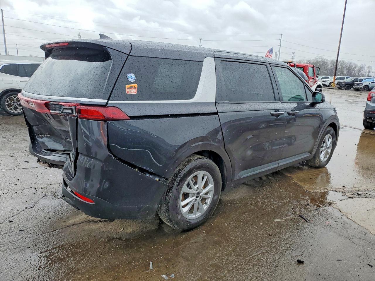 Kia Carnival Lx