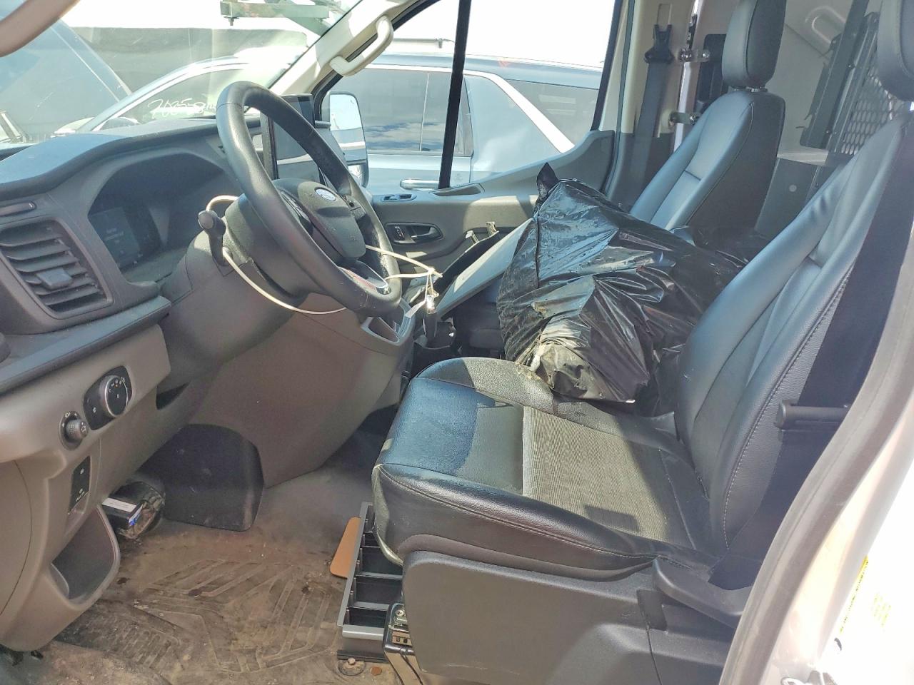 Ford Transit T-250