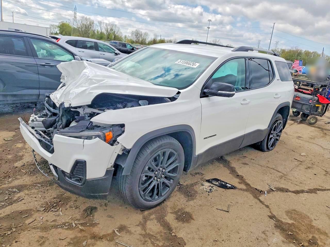 Salvage GMC Acadia Image