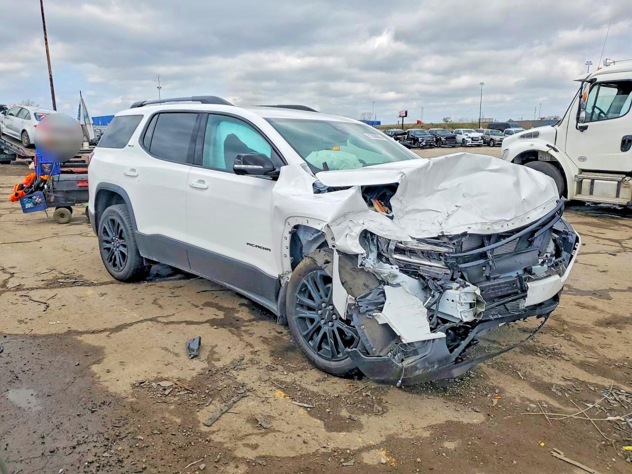 GMC Acadia Slt