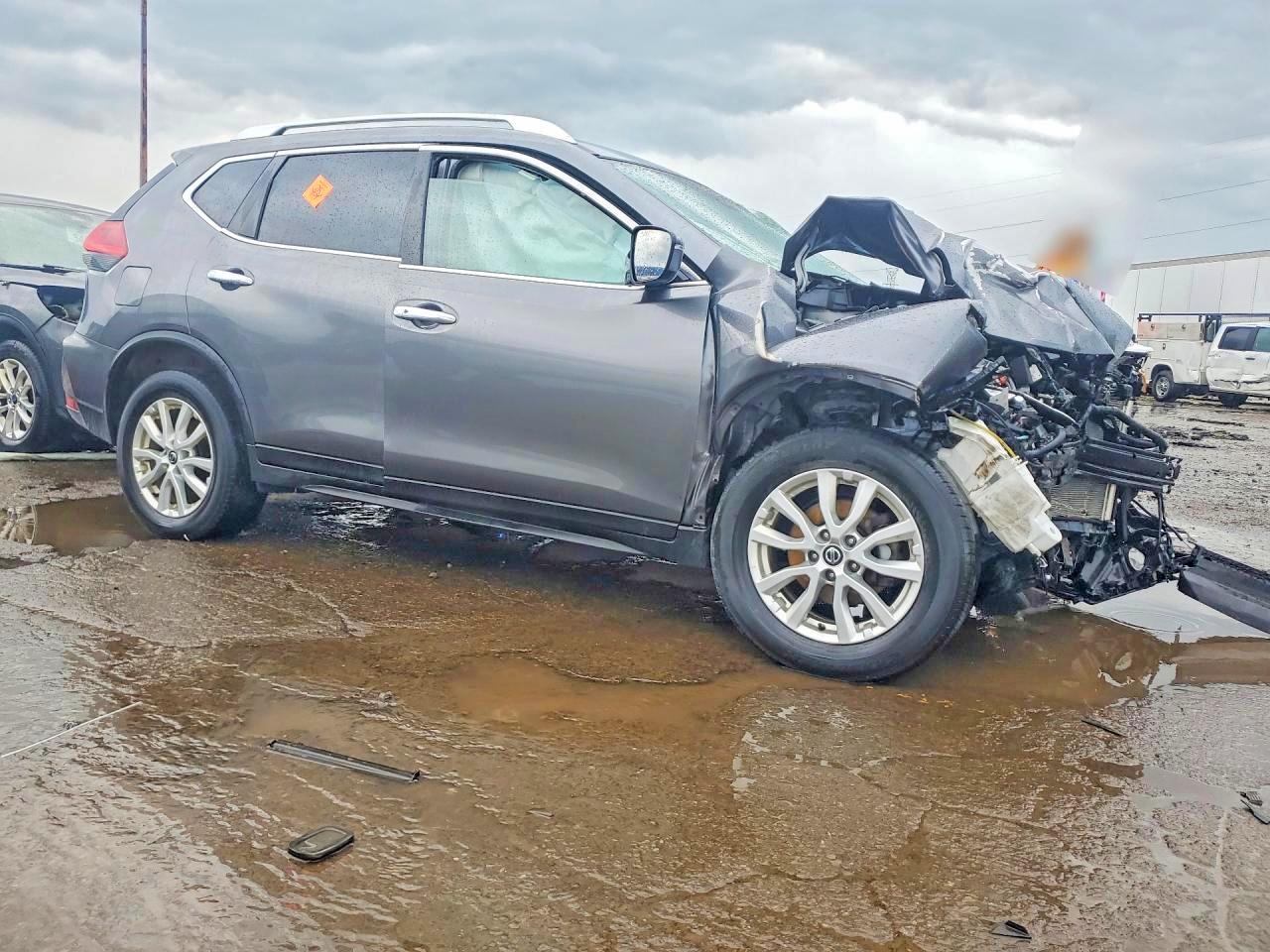 Nissan Rogue Sv