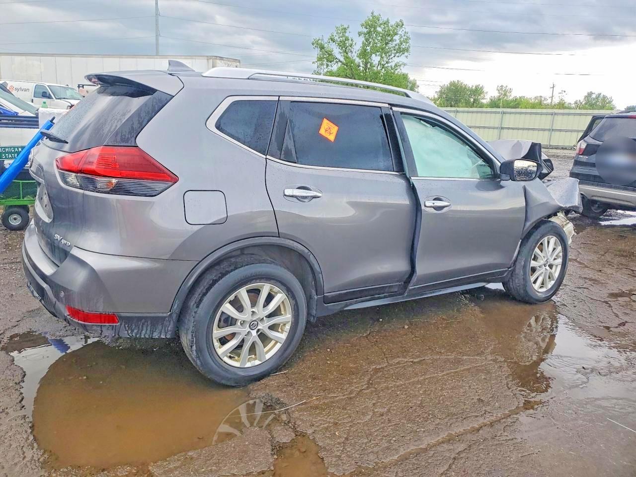 Nissan Rogue Sv