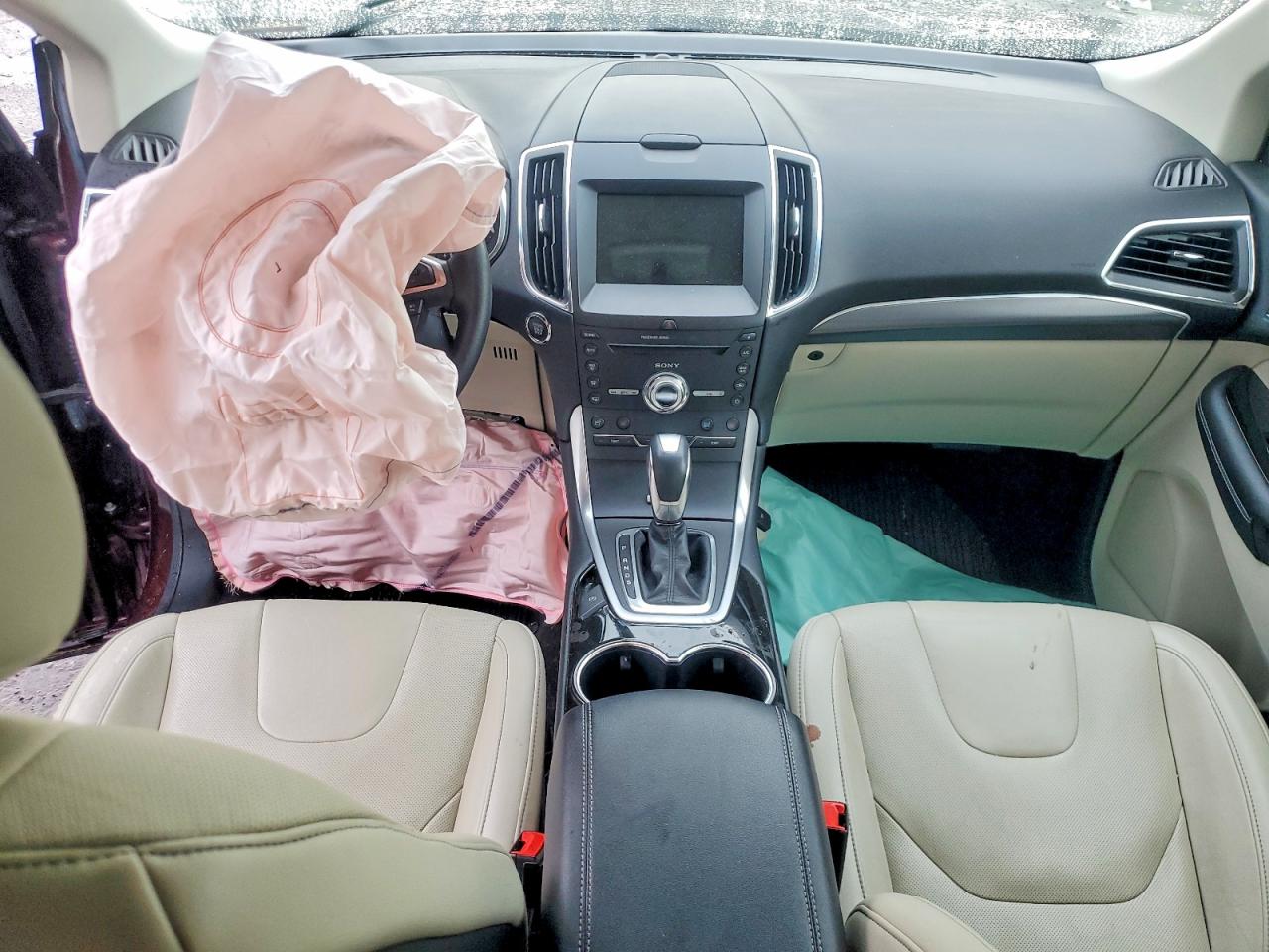 Ford Edge Titanium