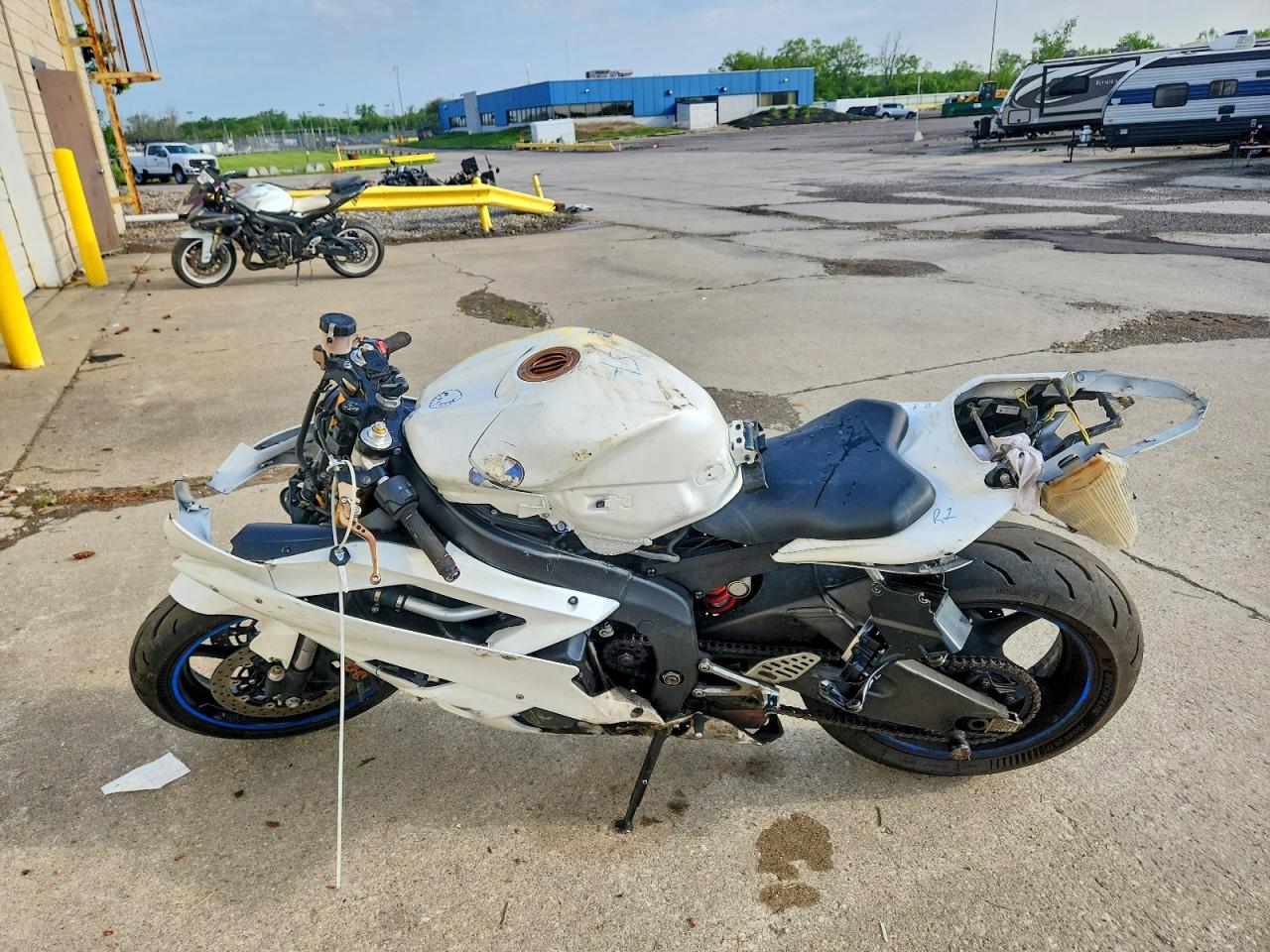 Yamaha Yzf L