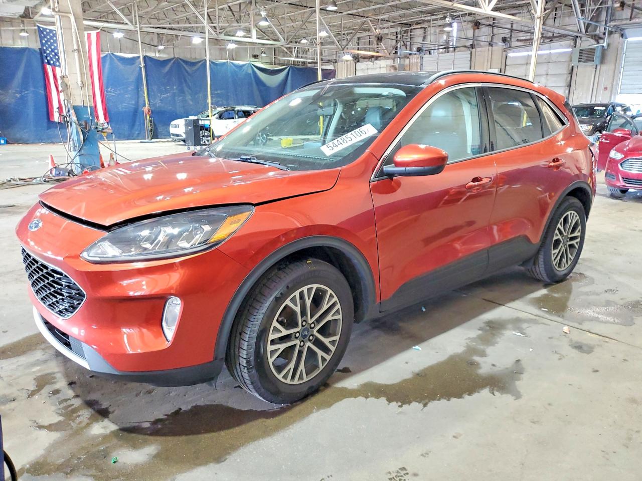 Salvage Ford Escape Image
