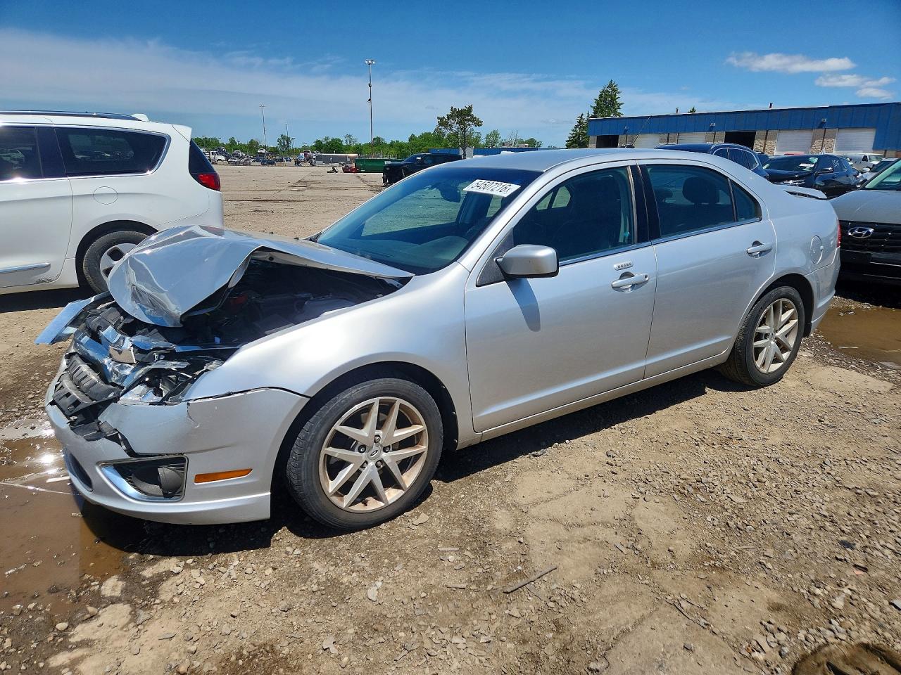 Salvage Ford Fusion Image