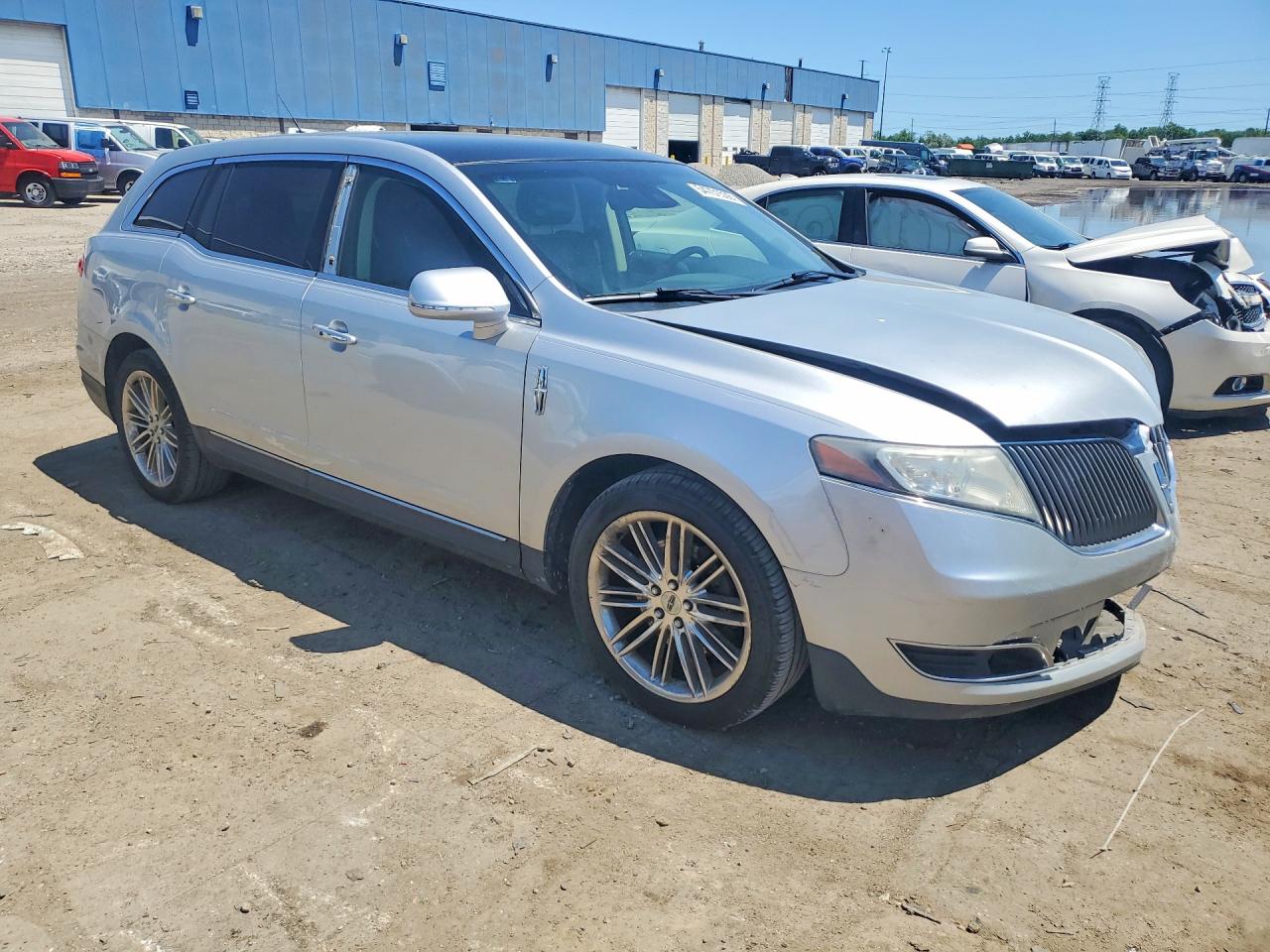 Lincoln MKT