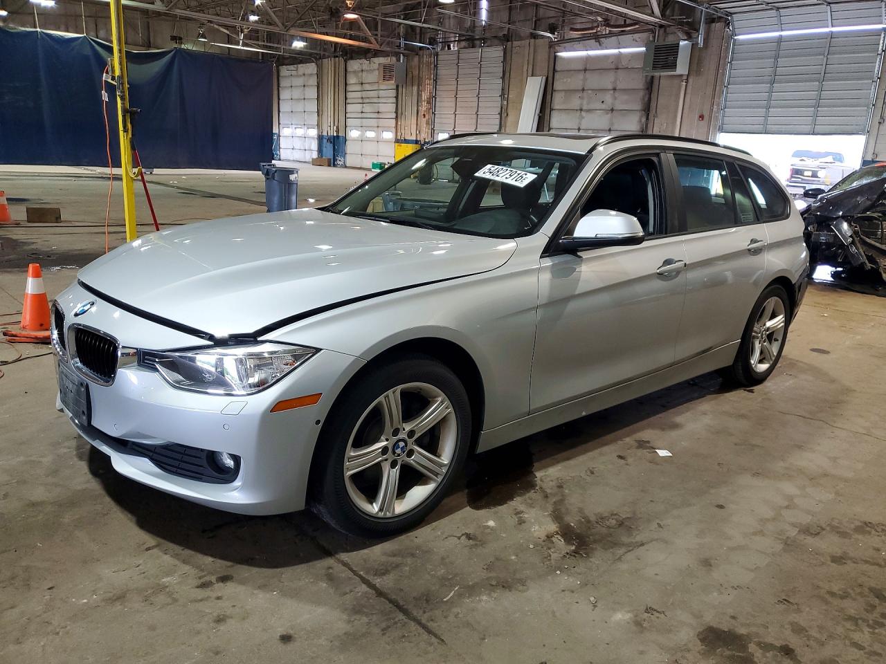 Salvage BMW 3 Series Image