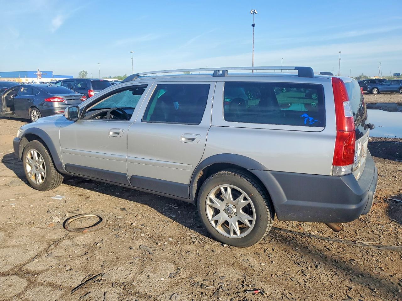 Volvo XC70