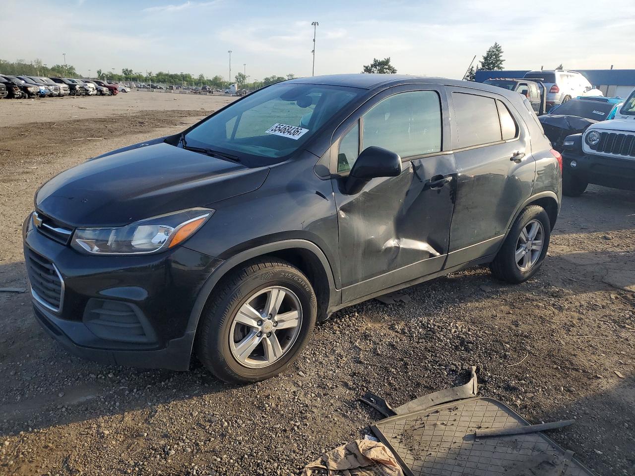 Salvage Chevrolet Trax Image