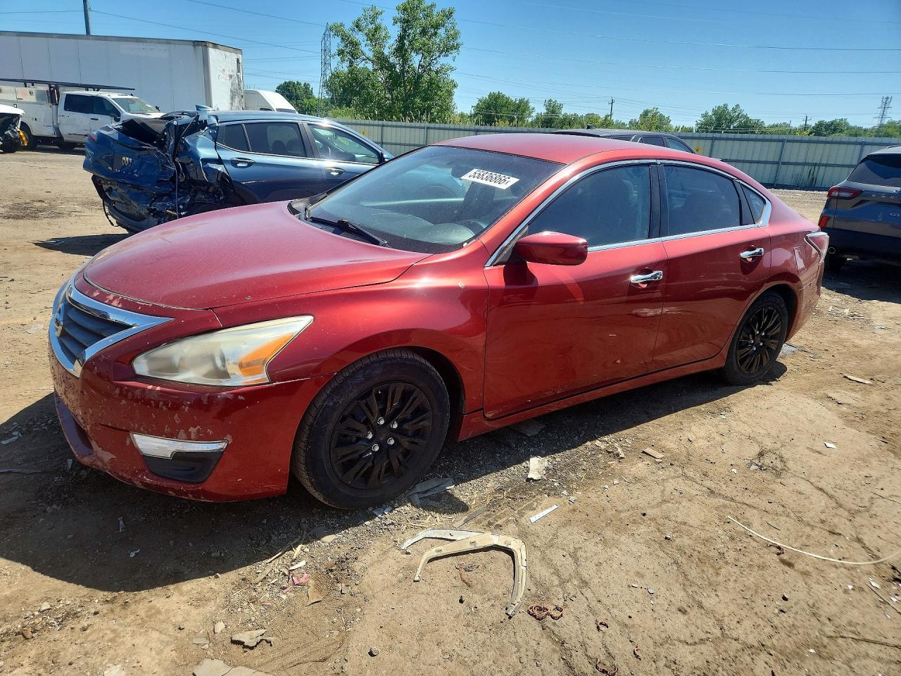 Salvage Nissan Altima Image