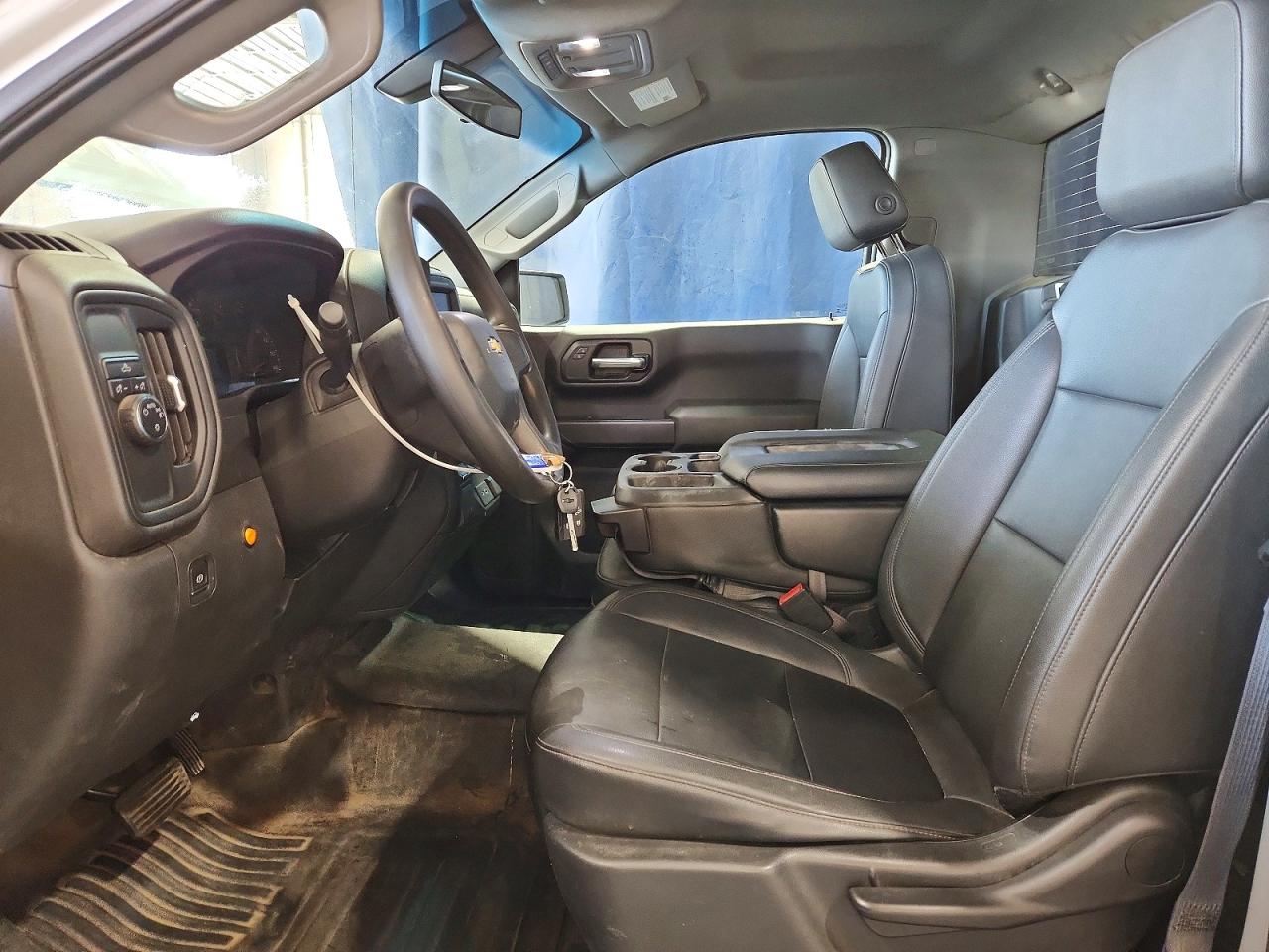 Chevrolet Silverado C1500