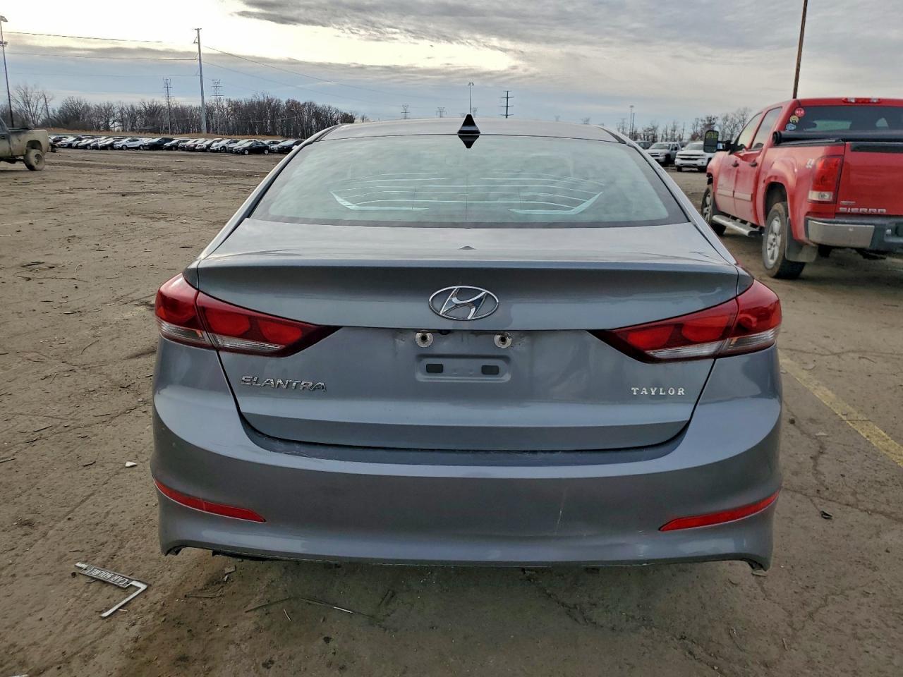Hyundai ELANTRA Sel