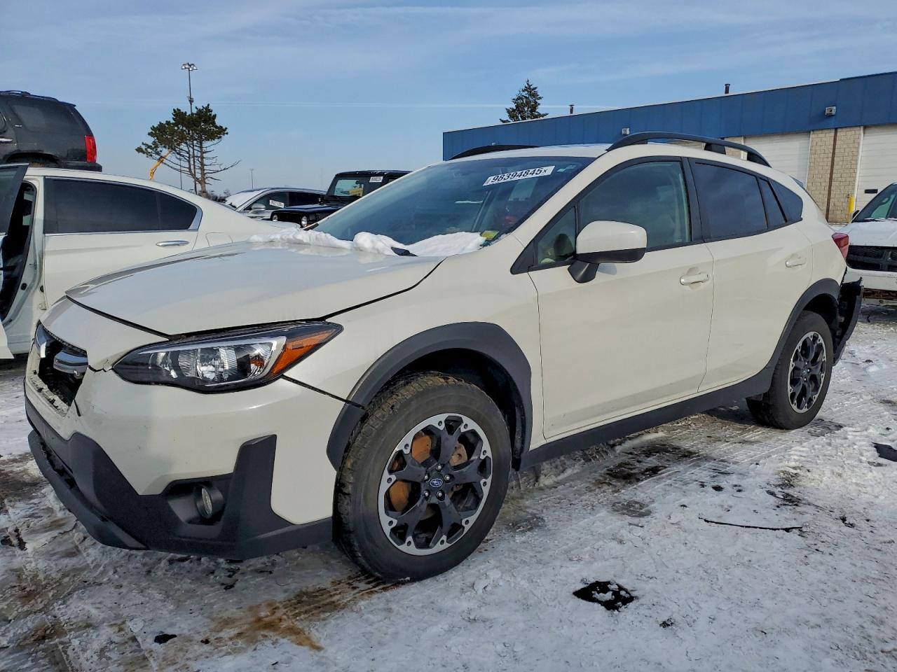 Salvage Subaru Crosstrek Image