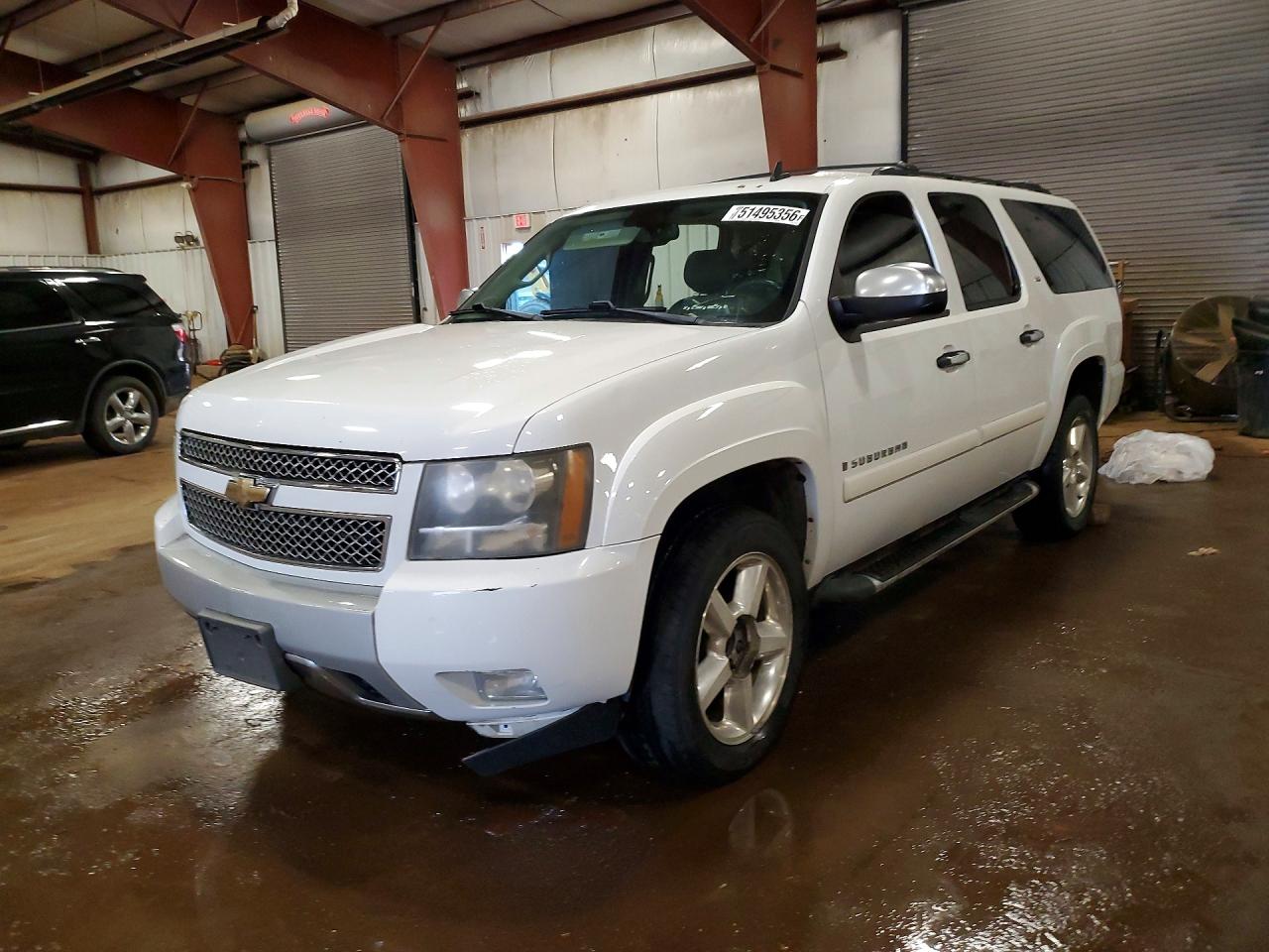 Salvage Chevrolet Suburban Image