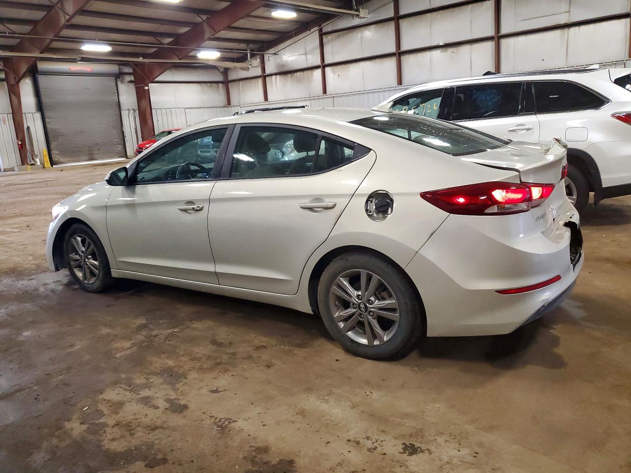 Hyundai ELANTRA Value Edition