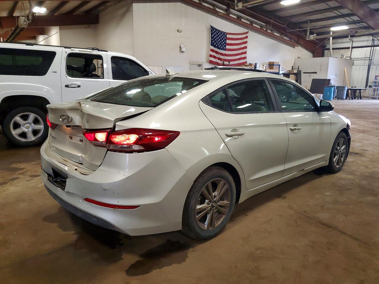 Hyundai ELANTRA Value Edition