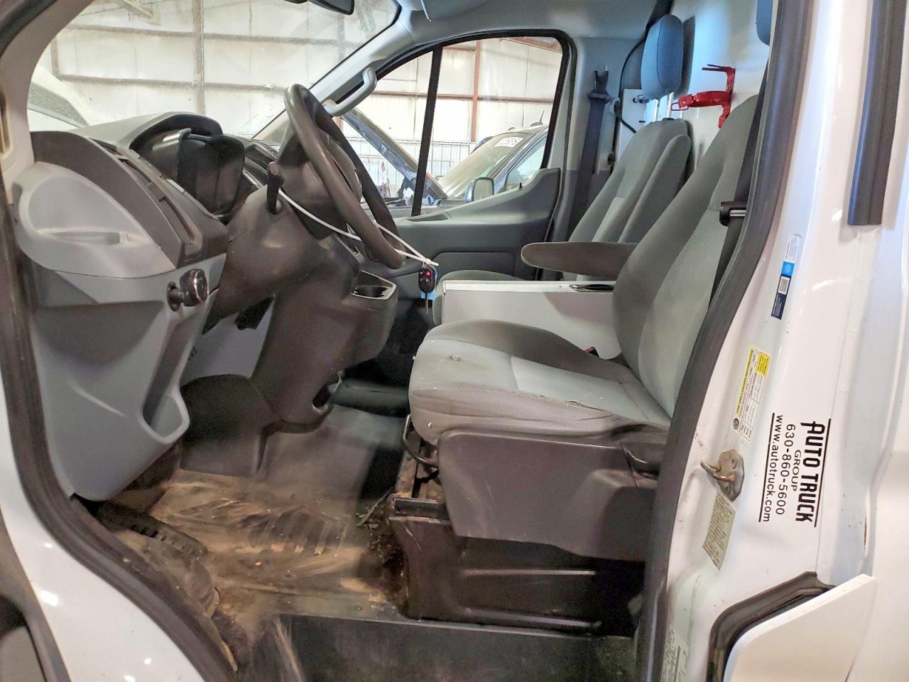 Ford Transit T-150