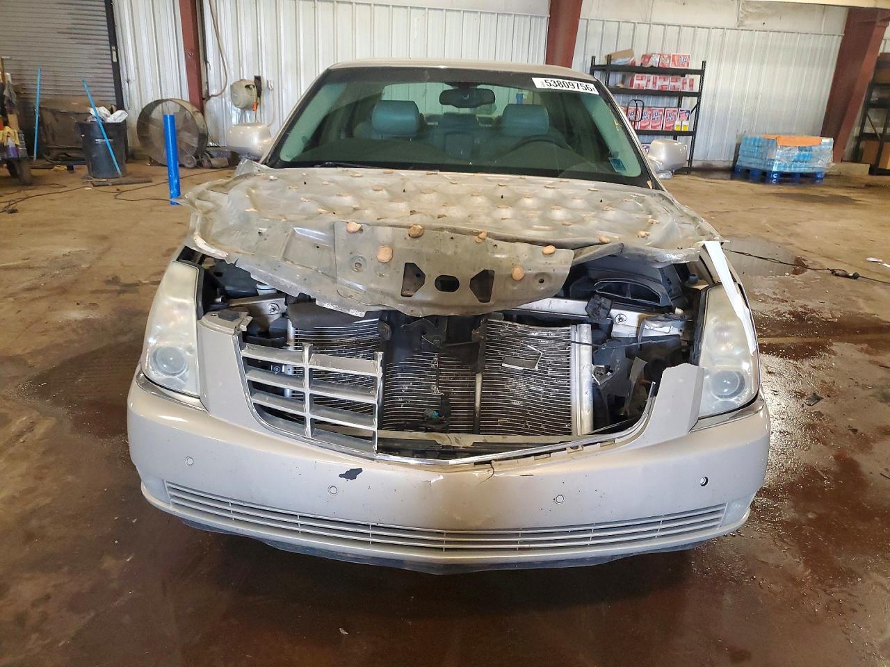 Cadillac DTS