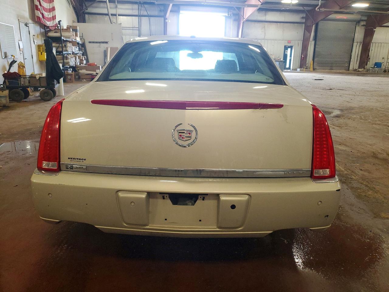 Cadillac DTS