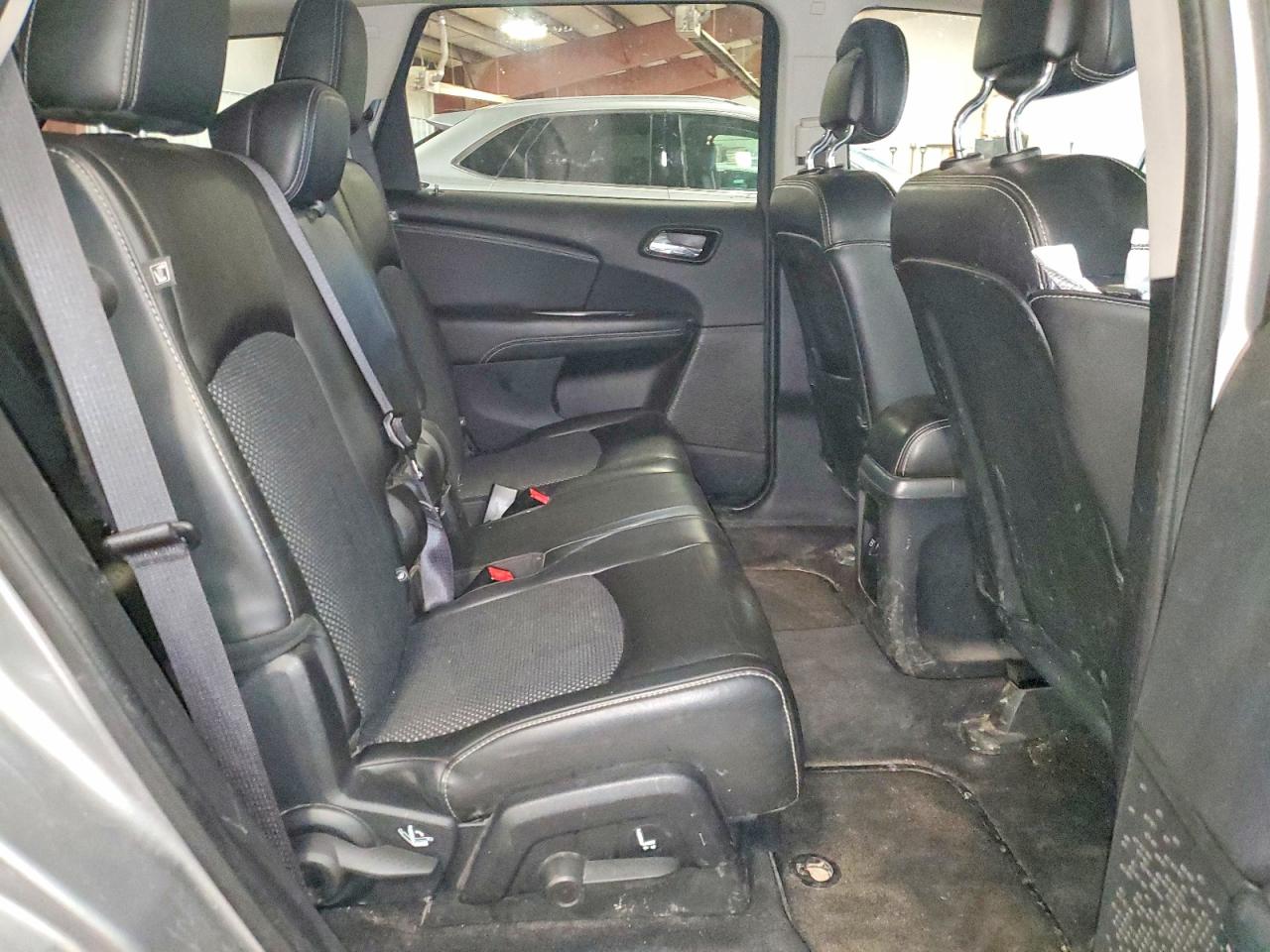 Dodge Journey Crossroad