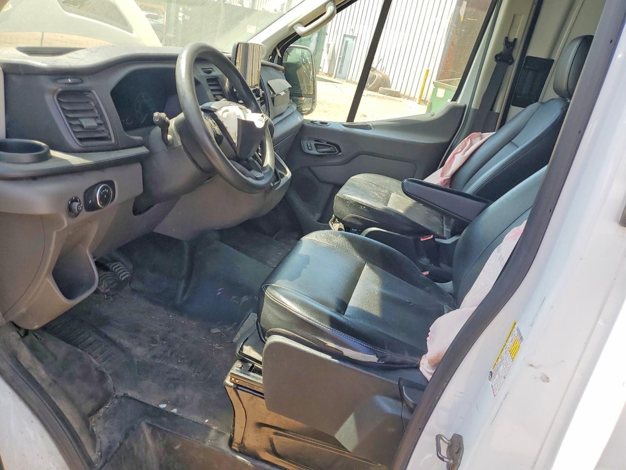 Ford Transit T-250