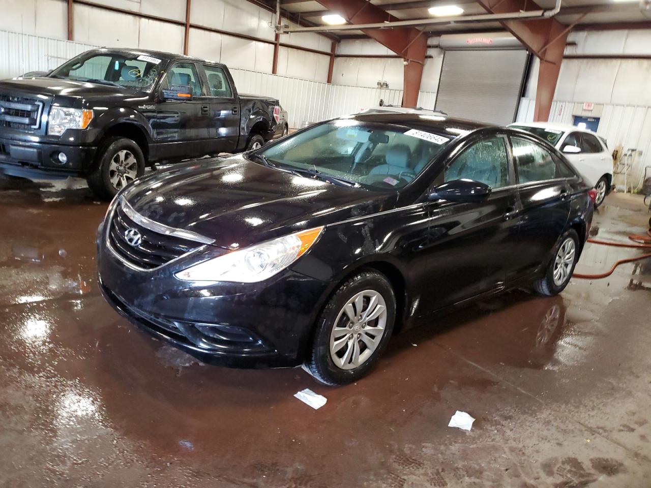 Salvage Hyundai SONATA Image