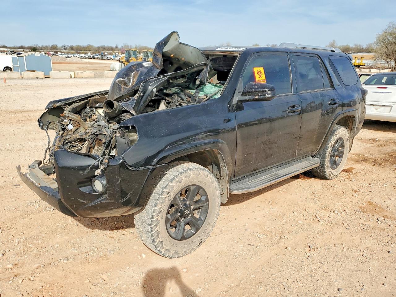 Salvage Toyota 4Runner Image