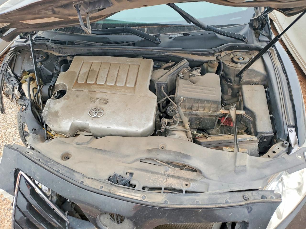 Toyota Camry Xle V6
