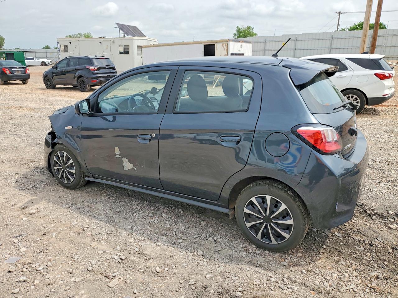 Mitsubishi Mirage Es