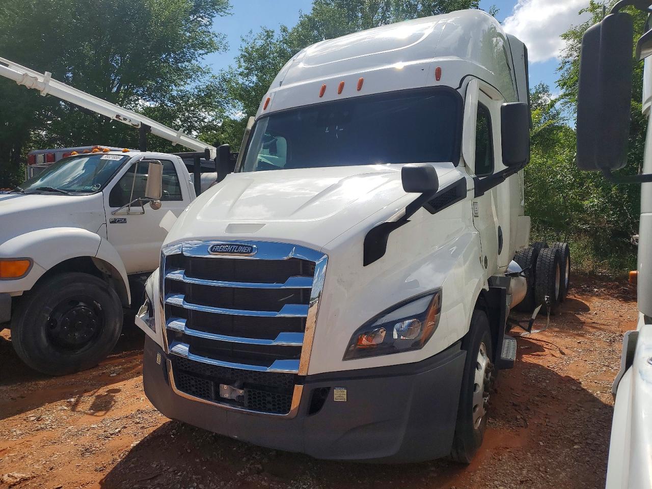 Freightliner Cascadia 116